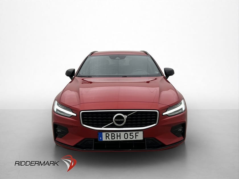 Bild 2 av Volvo V60 T5 250hk R-Design VOC B-Kamera Navi Carplay P-Värm