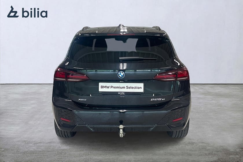 Bild 4 av BMW 225e xDrive Active Tourer M-Sport| Drag | Tonade rutor