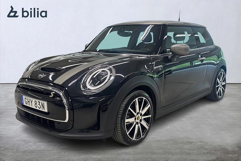 Bild 1 av MINI Cooper SE ELECTRIC / ESSENTIAL / KUPEVÄRMARE / TONADE RUTOR