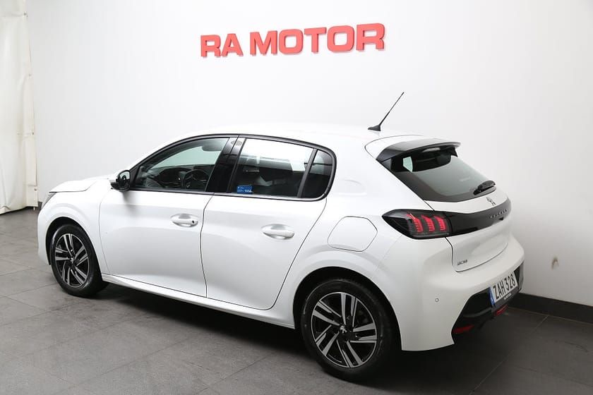 Bild 4 av Peugeot 208 1,2 PureTech 100hk Allure 5D CarPlay P-sensor 1ägare