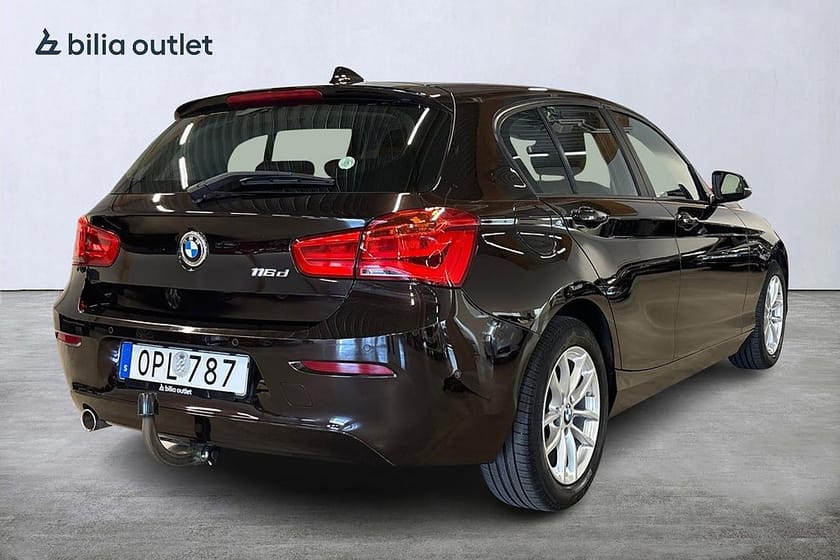 Bild 5 av BMW 116d 116 5-dörrars Steptronic Advantage /Dragkrok