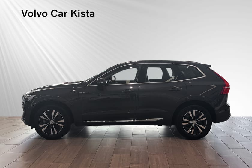 Bild 3 av Volvo XC60 Recharge T6 Core Edition B-Kamera Pano Läder
