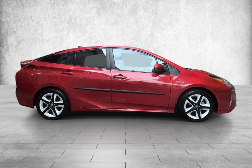 Bilde 4 av Toyota Prius Hybrid EXECUTIVE/1EIER/SKINN/HUD/EUOK/R.KAMERA/TAK.S++