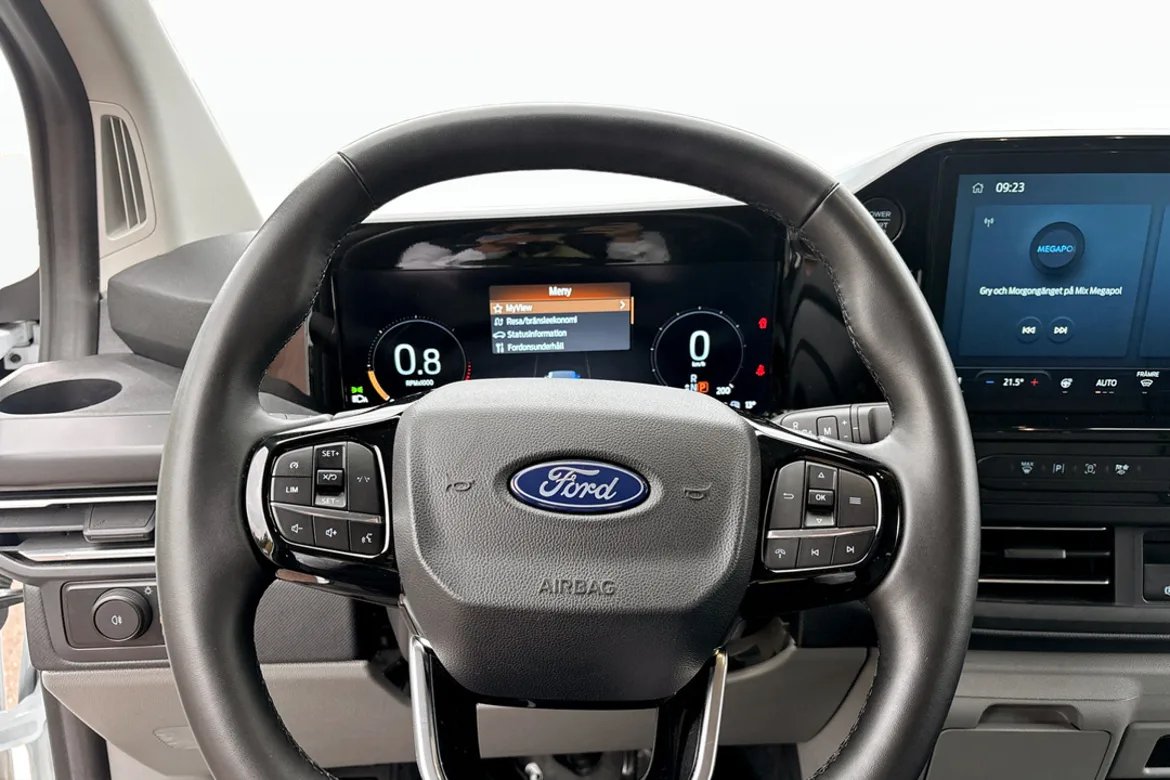 Ford Tourneo Custom 320