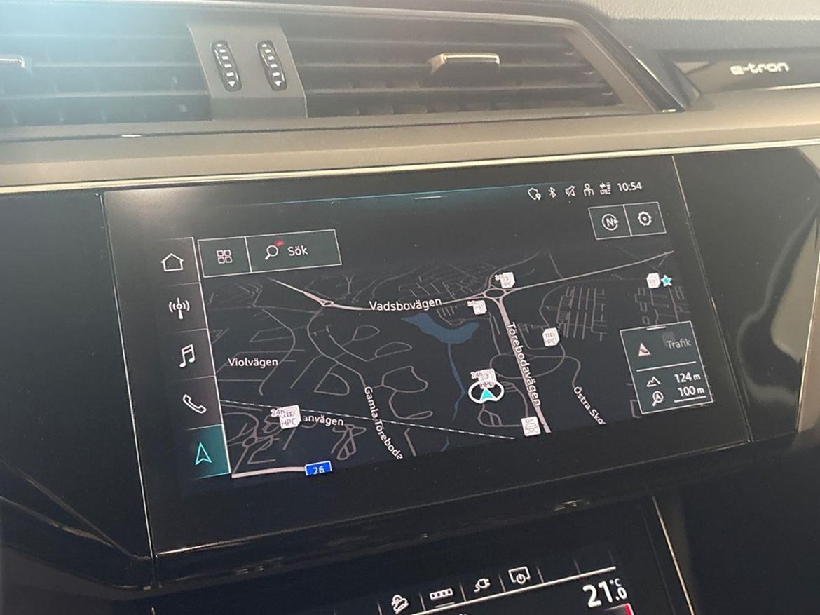 Audi Audi Q8 55 e-tron quattro — bild 18