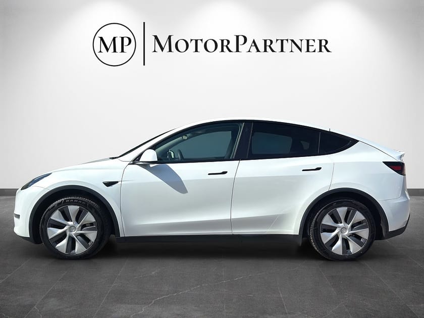 Bild 5 av Tesla Model Y Long Range AWD Autopilot Drag Värmepump 96% SoH 514hk