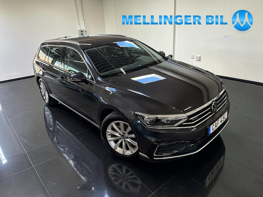 Bild 2 av Volkswagen Passat Sportscombi GTE SC 1.4 TSI Värmare Dragpkt. Executive Business