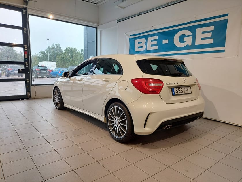 Bild 3 av Mercedes-Benz A 220 CDI 4MATIC AMG Line