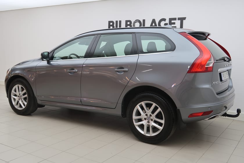 Bild 3 av Volvo XC60 D4 AWD Classic Momentum/Klimatpkt/Värmare/VOC