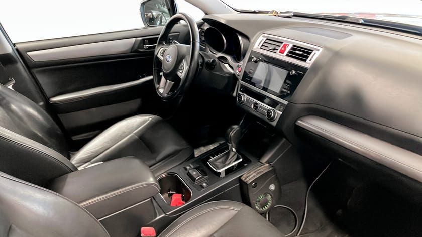 Bild 3 av Subaru Outback 2.0D Ridge Automat Drag M-Värmare 150 hk INGEN GARANTI