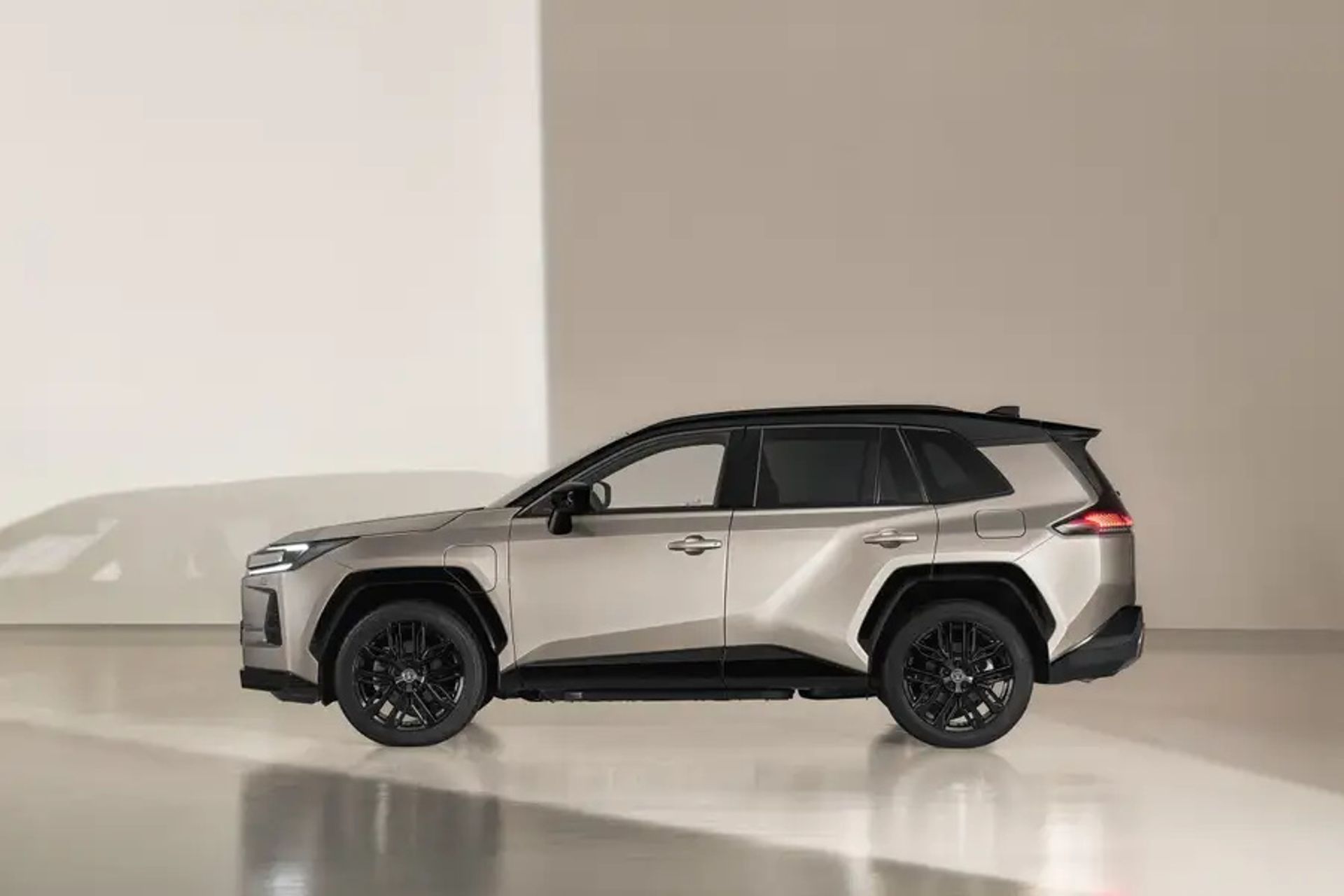 Toyota RAV4 Plug-in Hybrid 2026, kuva 7/10