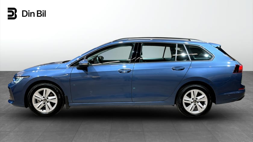 Bild 2 av Volkswagen Golf Sportscombi eTSI150 DSG Life Drag/P-värmare