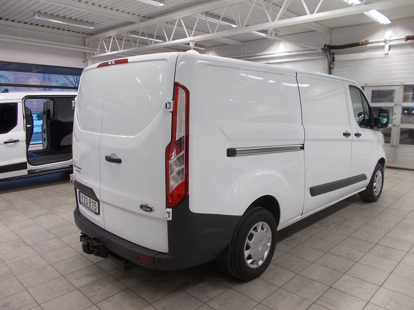 Bild 3 av Ford Transit Custom 290 L2 2.0 TDCi Drag/Moms/Kamrem bytt
