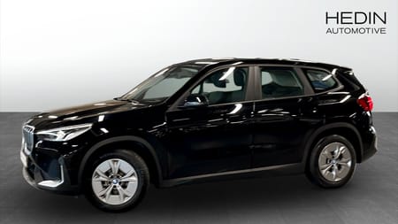 BMW iX1 xDrive30 xDrive Navi Backkamera Park Assist