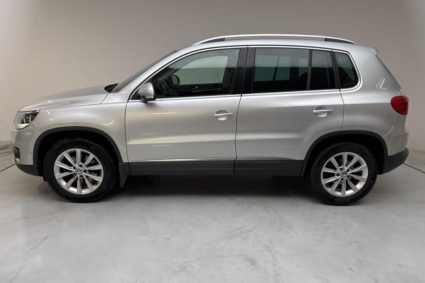 Bild 2 av Volkswagen Tiguan 2.0 TDI 4M (140hk) Sport & Style Drag