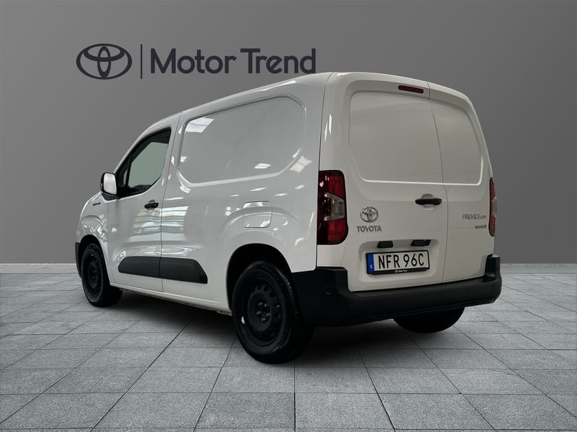 Bild 2 av Toyota ProAce City Electric 50 kWh |PARKERINGSSENSORER BAK | BAKKAMERA | MOMS* |