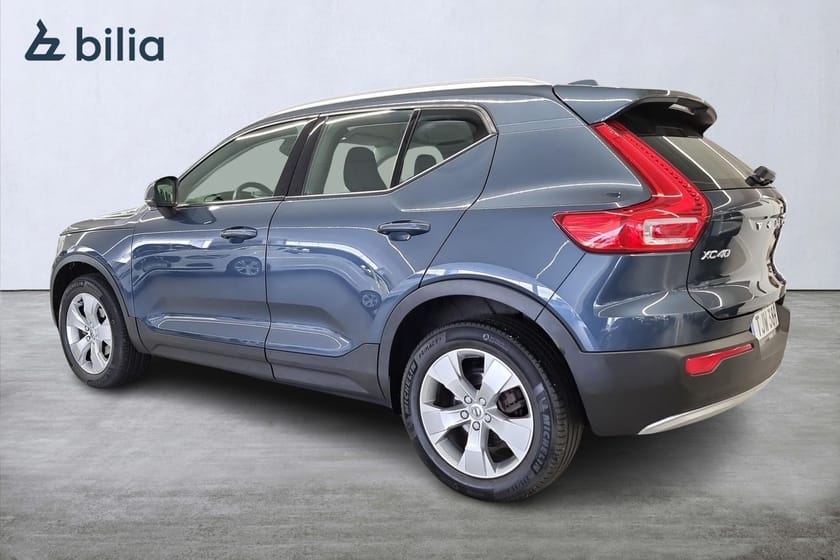 Bild 2 av Volvo XC40 T3 FWD aut Momentum Advanced DRAG I Klimatpaket