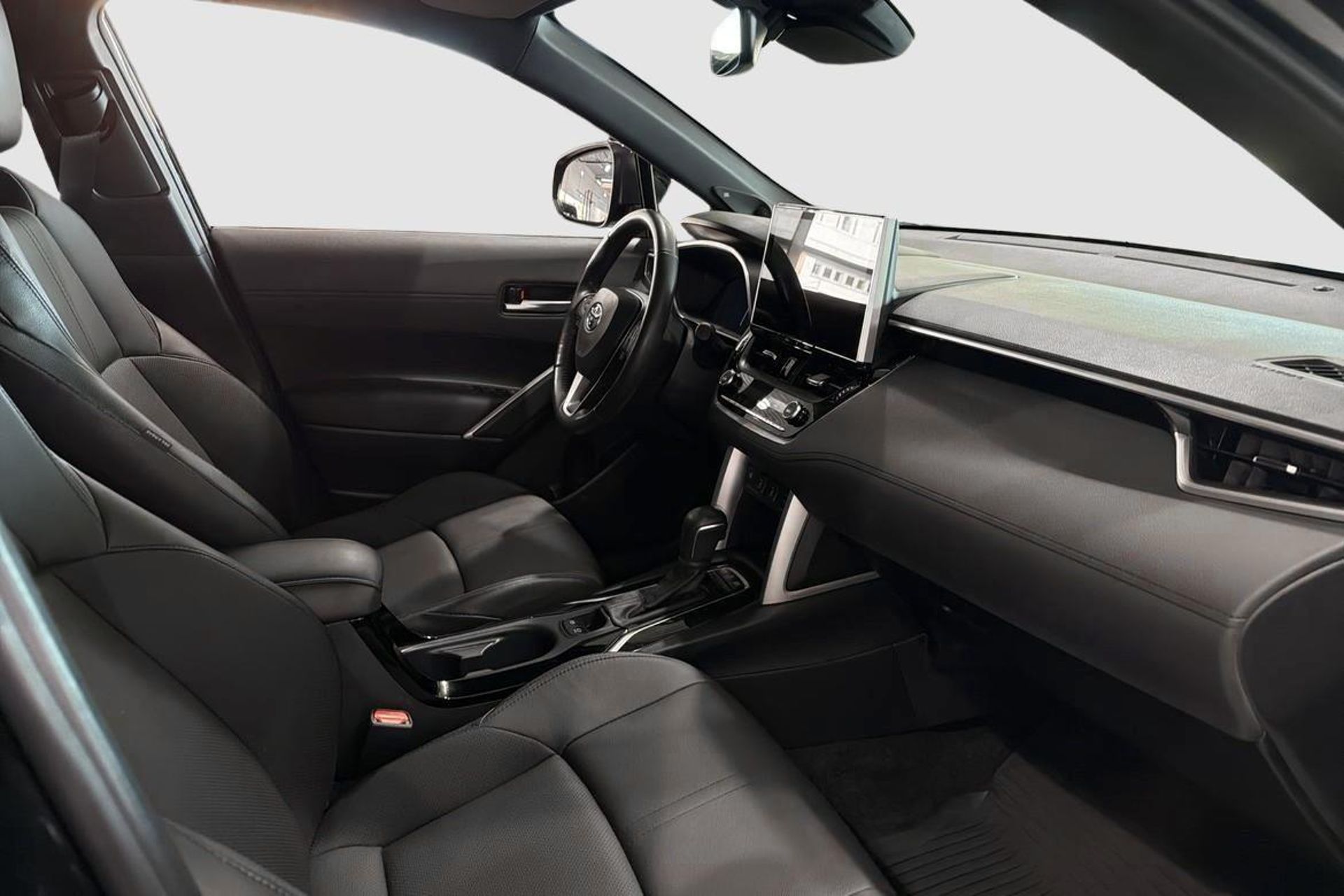 Toyota Corolla Cross 2024, photo 7/10