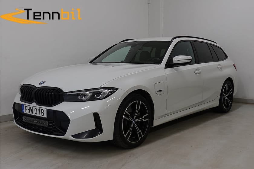Bild 1 av BMW 330e xDrive Touring Steptronic M Sport Drag P-Värme Navi