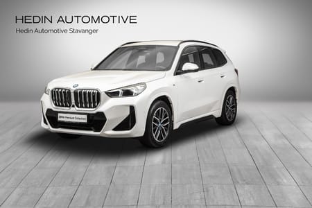 BMW iX1 xDrive30 Fully Charged (K)