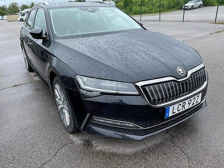Škoda Superb iV Kombi Skoda COMBI Plug in 218HK Style