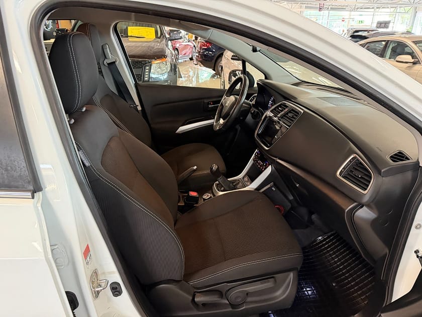 Bild 5 av Suzuki SX4 S-Cross 1.0 Boosterjet DOHC 12V VVT AllGrip 111 hk