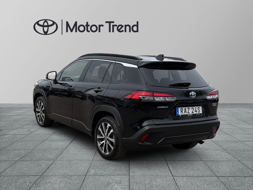 Bild 2 av Toyota Corolla Cross Hybrid AWD-i e-CVT 197hk,Style & Plus-Paket