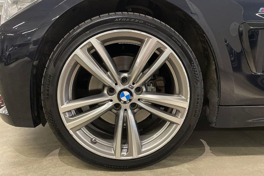 Bild 5 av BMW 428i xDrive Gran Coupé M-Sport / Taklucka / H/K / Keyless