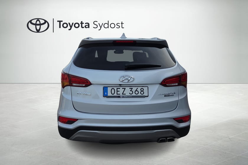 Bild 4 av Hyundai Santa Fe 360°-kamera, helskinnsinredning, parkeringssensorer fram och bak, ventilerade och uppvärmda stolar fram
