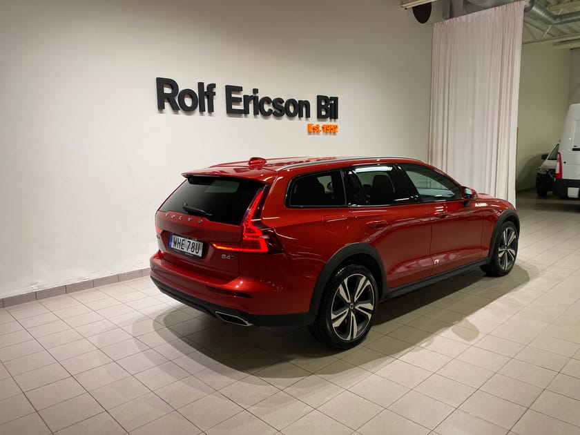 Bild 3 av Volvo V60 Cross Country B4 AWD Diesel Adv SE