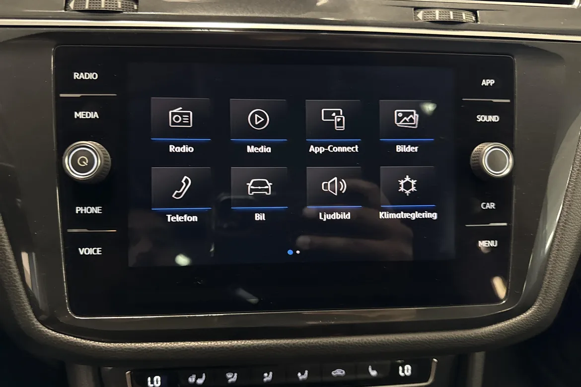 picture of a car