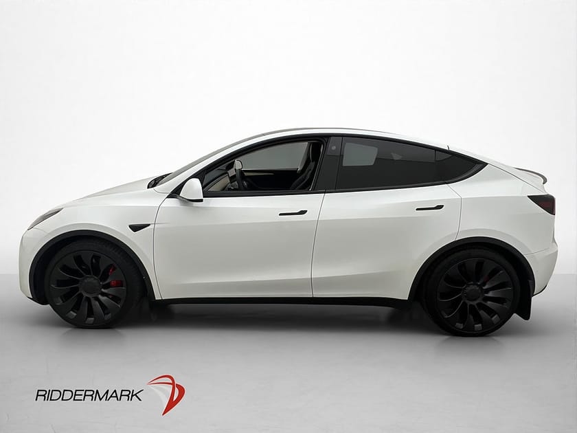 Bild 5 av Tesla Model Y Performance Sensorer HW3 Kamera AP Värmepump