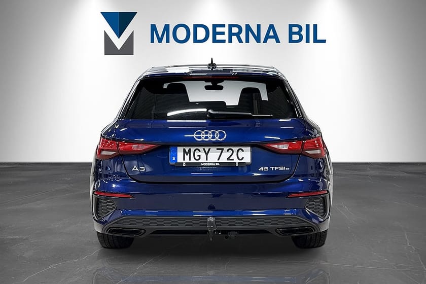 Bild 5 av Audi A3 Sportback 45 TFSI e 245hk S Line Drag Cockpit Nyservad
