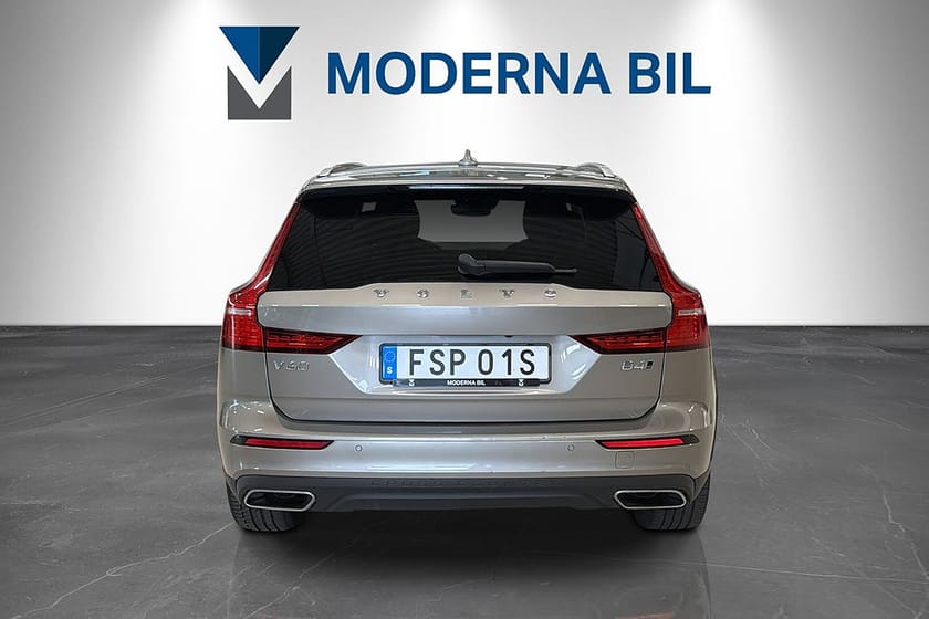 Bild 5 av Volvo V60 Cross Country B4 AWD 197hk Advanced Pro Edition Moms H/K Pano Skinn