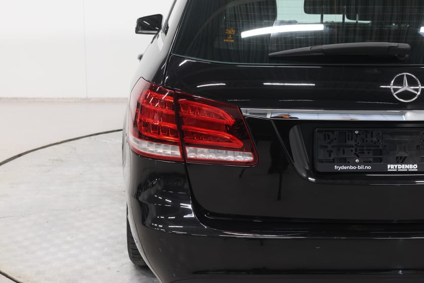 Bilde 4 av Mercedes-Benz E 220 T BlueTEC 4MATIC