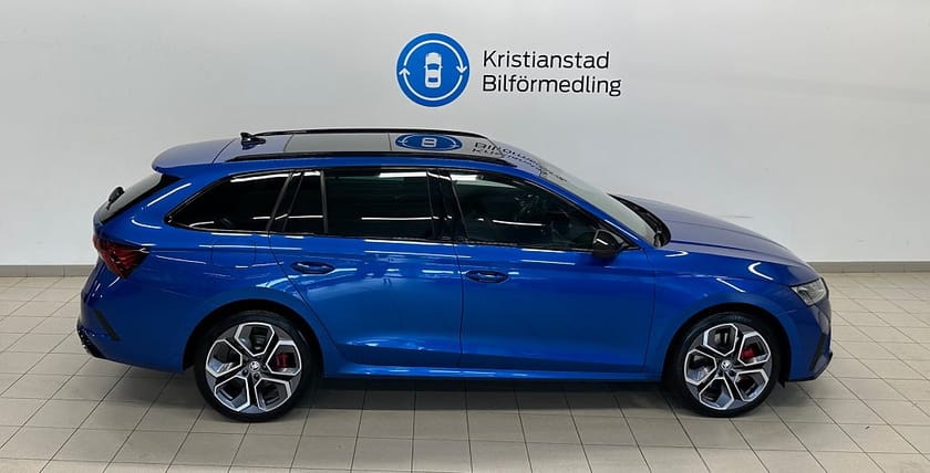 Bild 5 av Škoda Octavia Kombi RS iV Skoda Panorama, Carplay, Backkamera