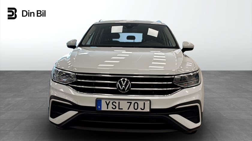 Bild 4 av Volkswagen Tiguan Allspace 7-sätes 2.0 TSI | 7-sits | P-värmare | Dragkrok | Kamera |