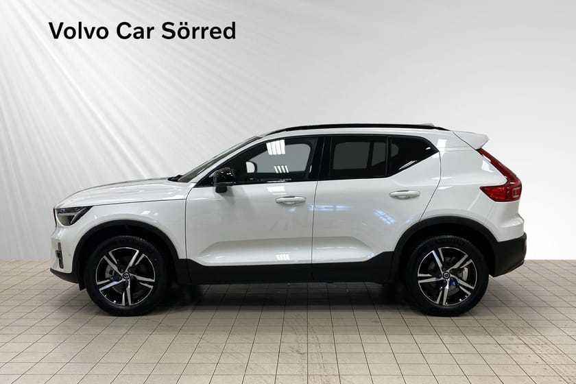 Bild 3 av Volvo XC40 B3 FWD Bensin Plus Dark
