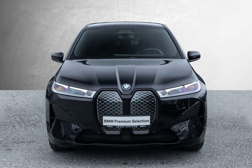 Bilde 4 av BMW iX xDrive40 Fully Charged Sportspakke Krok Pano A.Cruise