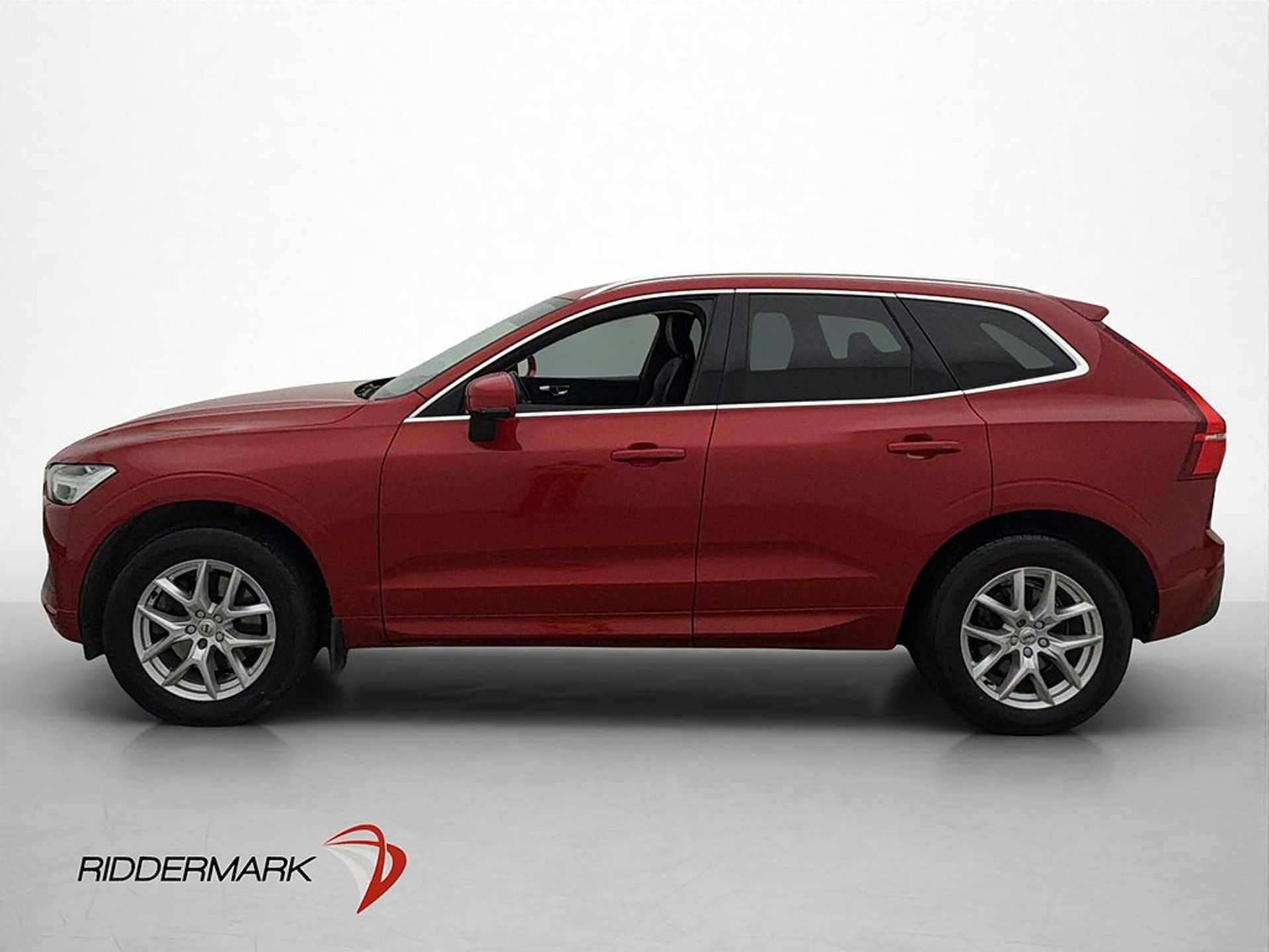 Volvo XC60 2018, photo 4/10