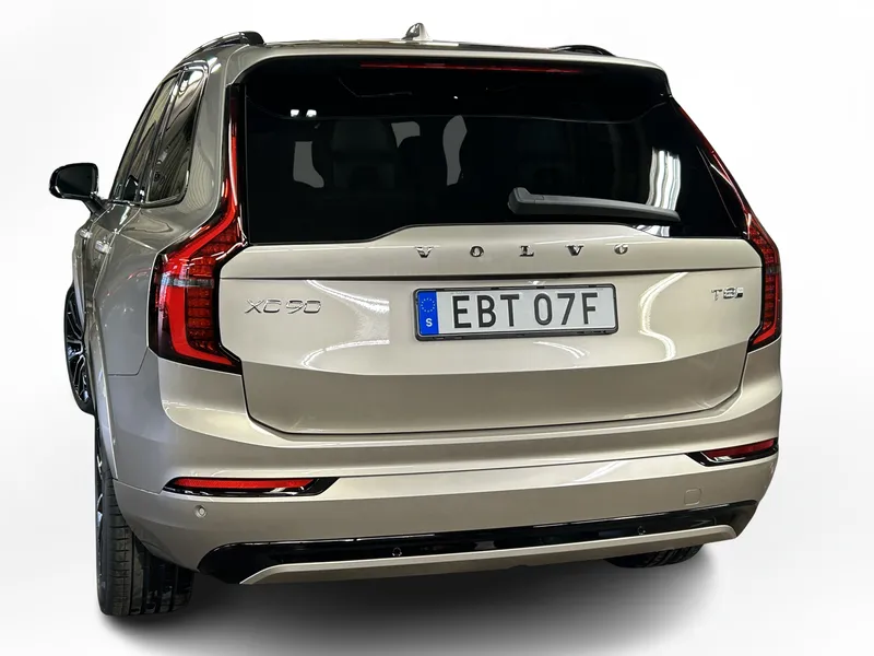 Bild 4 av 13 – Volvo XC90 T8 Ultra Dark