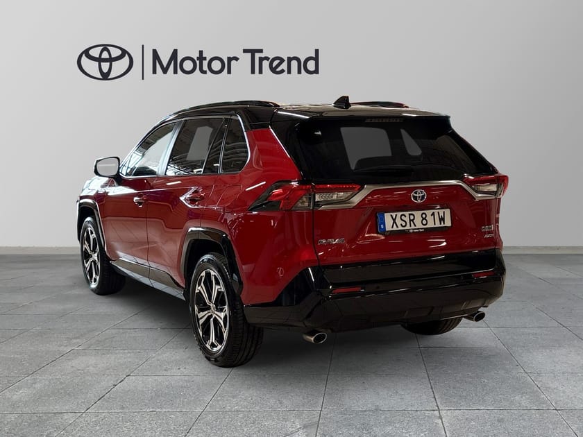 Bild 2 av Toyota RAV4 Laddhybrid Style Premium JBL Drag Vhjul