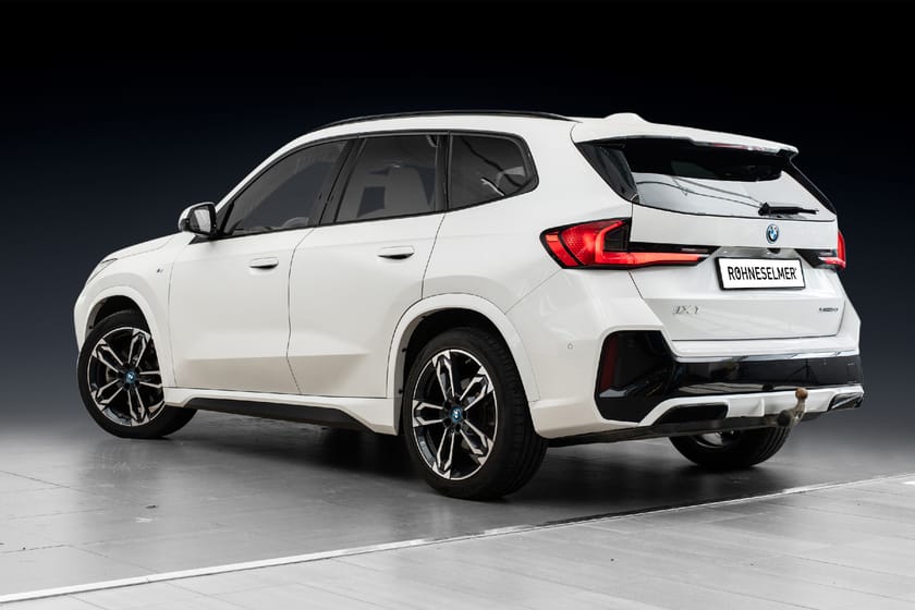 Bilde 5 av BMW iX1 xDrive30 AWD/M-sport/HK/Skinn/360/El.krok/Soltak/S+V/Pen!
