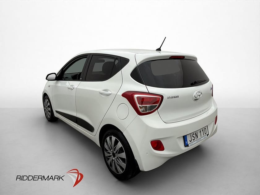 Bild 2 av Hyundai i10 1.0 67hk M-Värmare Farthållare Bluetooth