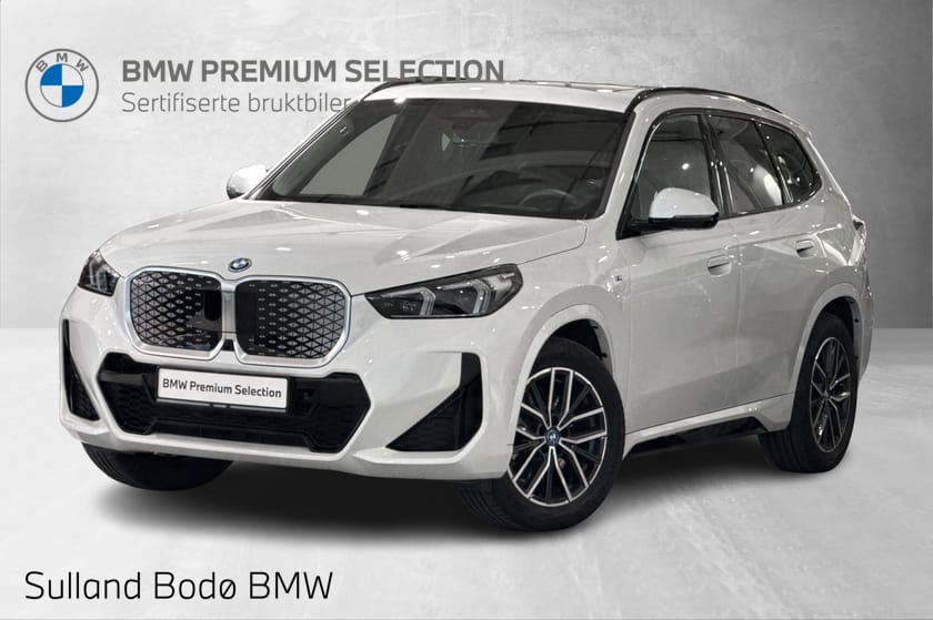Bilde 1 av BMW iX1 xDrive30 Fully Charged, M Sport, Harman/Kardon, Krok, Headup++