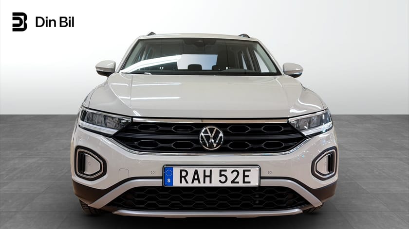 Bild 4 av Volkswagen T-Roc 1.0 TSI 110/Backkamera/rattvärme/sensorer m.m