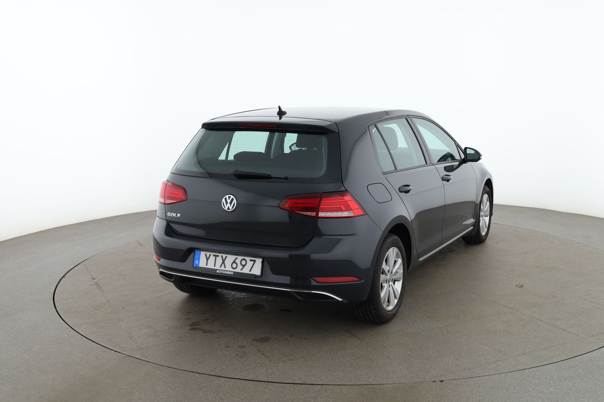 Volkswagen Golf 1.0 TSI 2019, bild 6/10