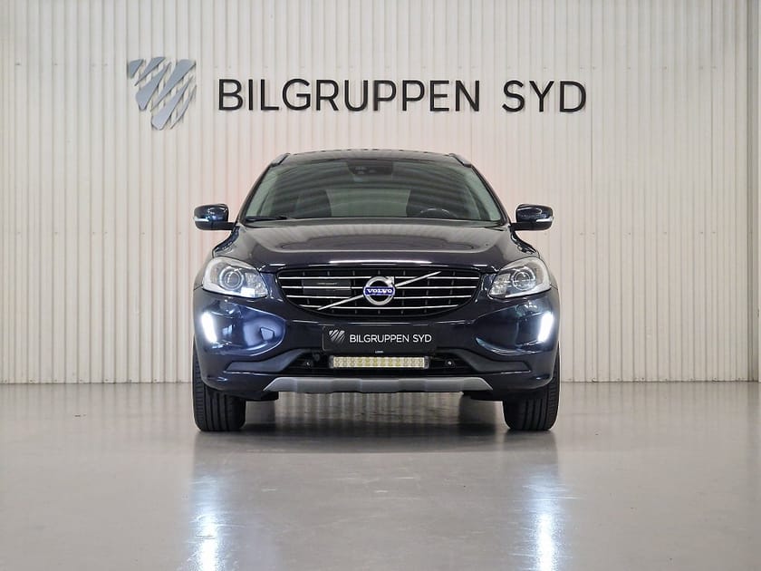 Bild 2 av Volvo XC60 D4 AWD Geartronic Classic Summum|Drag|Keyless|Värmare|