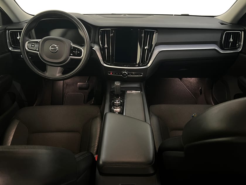 Bild 5 av Volvo V60 Cross Country B4 AWD Diesel Adv SE | Dragkrok | H/K | Parkeringskamera bak