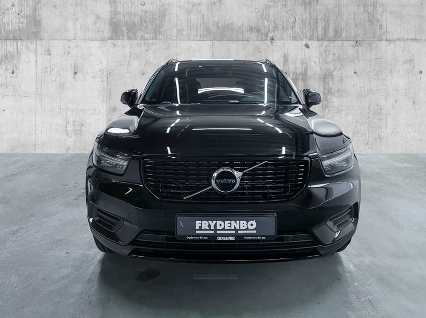 Bilde 2 av Volvo XC40 Recharge T5 R-Design NAV.PRO|19"|KEYLESS